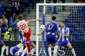 九游体育平台-斯图加特队员名单