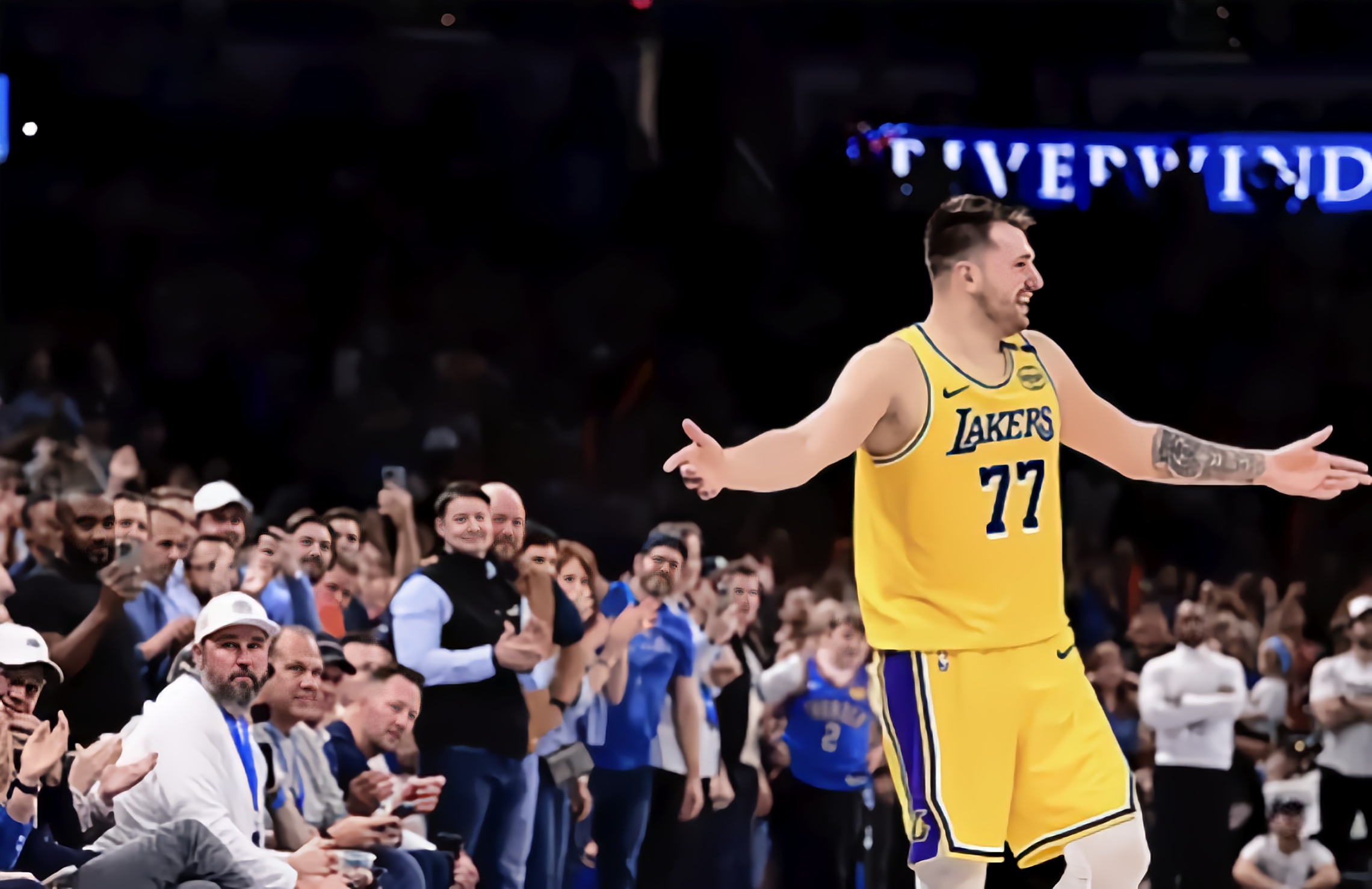 关于冲刺阶段NBA季后赛传出新动向；多伦多猛龙伤情更新；管理层表态：管理层满意；高层口径保持一致的信息