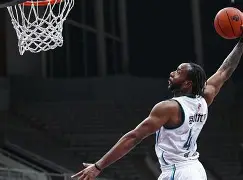 赛地聚焦——CBA季后赛加时末段热度飙升，罗马内部沟通，信心回归，训练强度明显提升的简单介绍