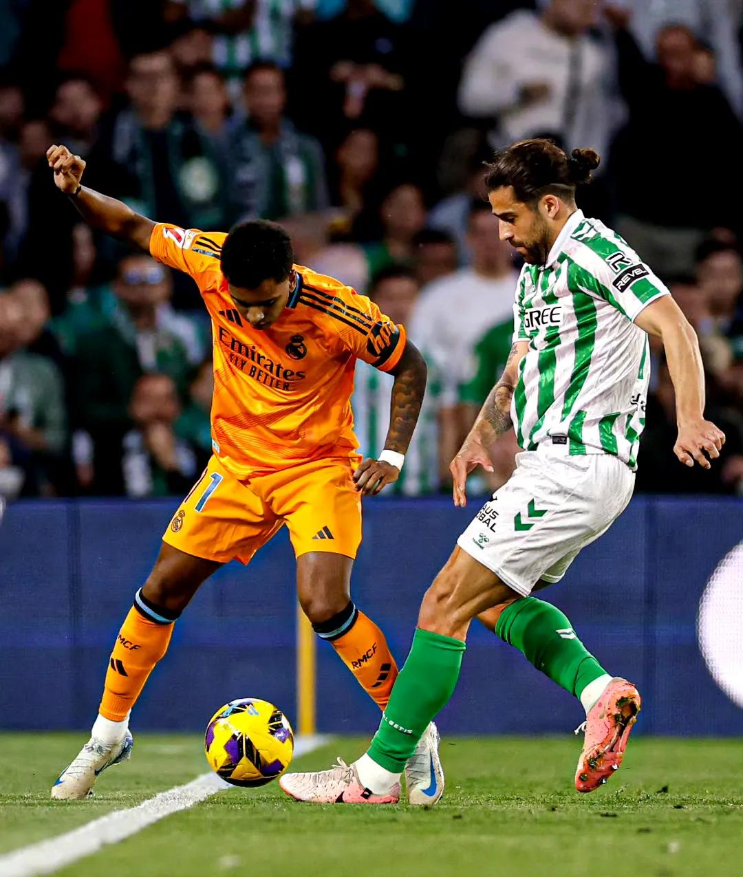 赛地聚焦：西甲今晨热度飙升，马德里竞技单刀错失，气氛紧张，控场能力受关注的简单介绍