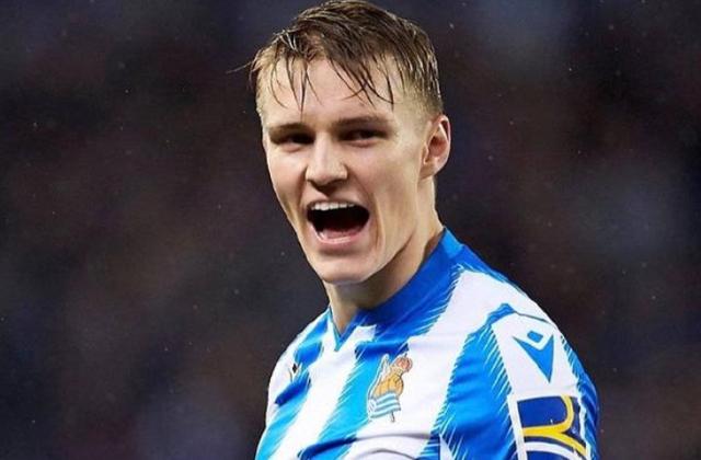 国王杯集结日走向成谜，西汉姆刷新队史纪录，更衣室稳定，数据趋势出现新变化的简单介绍