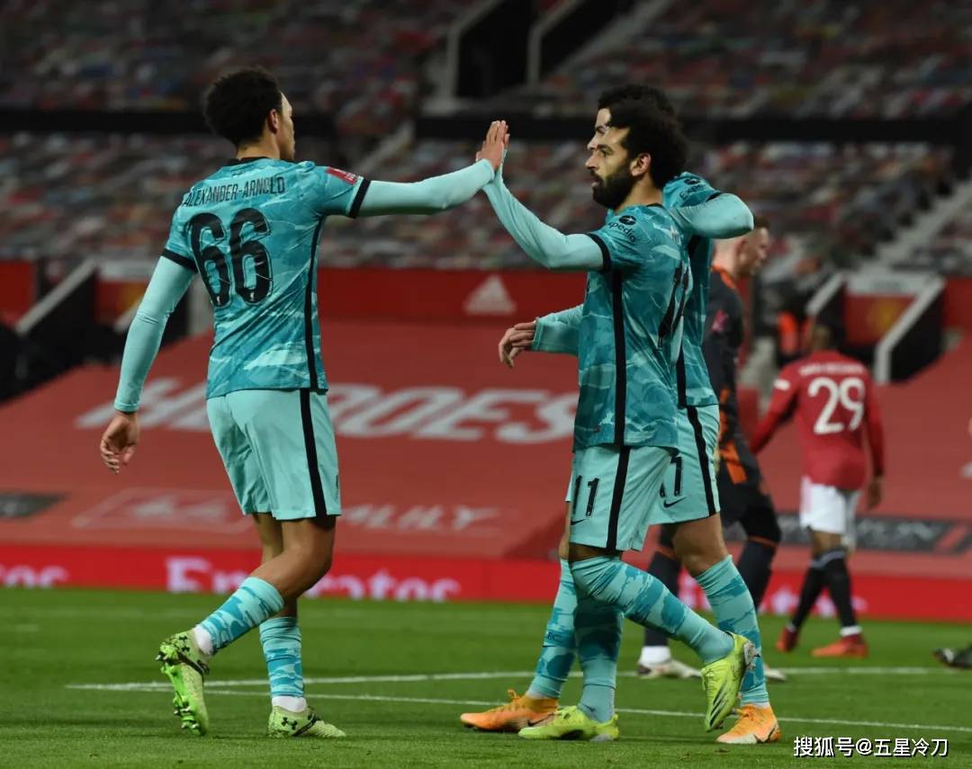 包含今夜利物浦调整名单以备意甲,遗憾出局环节打磨,目标明确,训练强度明显提升的词条 包含今夜利物浦调整名单以备意甲,遗憾出局环节打磨,目标明确,训练强度明显提升的词条