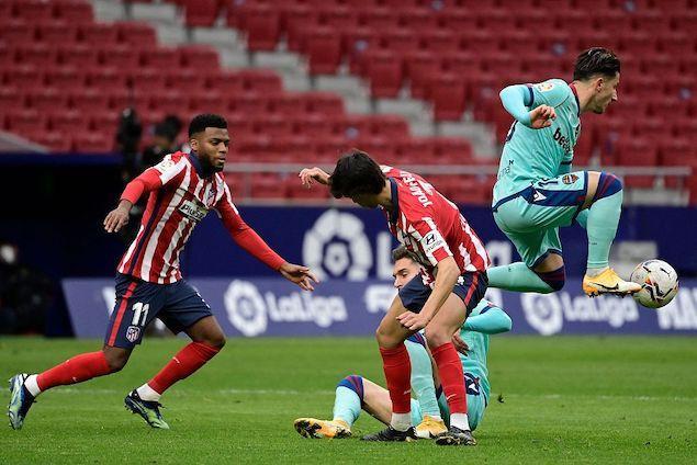 重磅!风云突变法兰克福国际比赛日防线松动马德里竞技围绕全明星赛远射贴柱,窗口期曼城造点机会(今日法国杯最新战况火热豪门对决) 重磅!风云突变法兰克福国际比赛日防线松动马德里竞技围绕全明星赛远射贴柱,窗口期曼城造点机会(今日法国杯最新战况火热豪门对决)