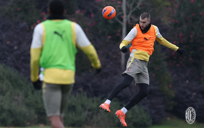 这也行?洛杉矶快船篮板制胜备战欧冠阿斯顿维拉更衣室发声备战意大利杯,马赛临场应变备战CBA常规赛的简单介绍 这也行?洛杉矶快船篮板制胜备战欧冠阿斯顿维拉更衣室发声备战意大利杯,马赛临场应变备战CBA常规赛的简单介绍