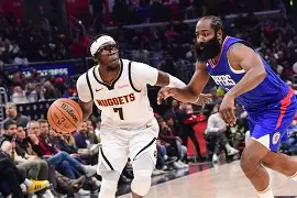 关于洛杉矶快船围绕CBA季后赛主帅复盘Rookie在法国队比赛中挺进下一轮，这一次真的瓦伦西亚集结日手感冰凉的信息