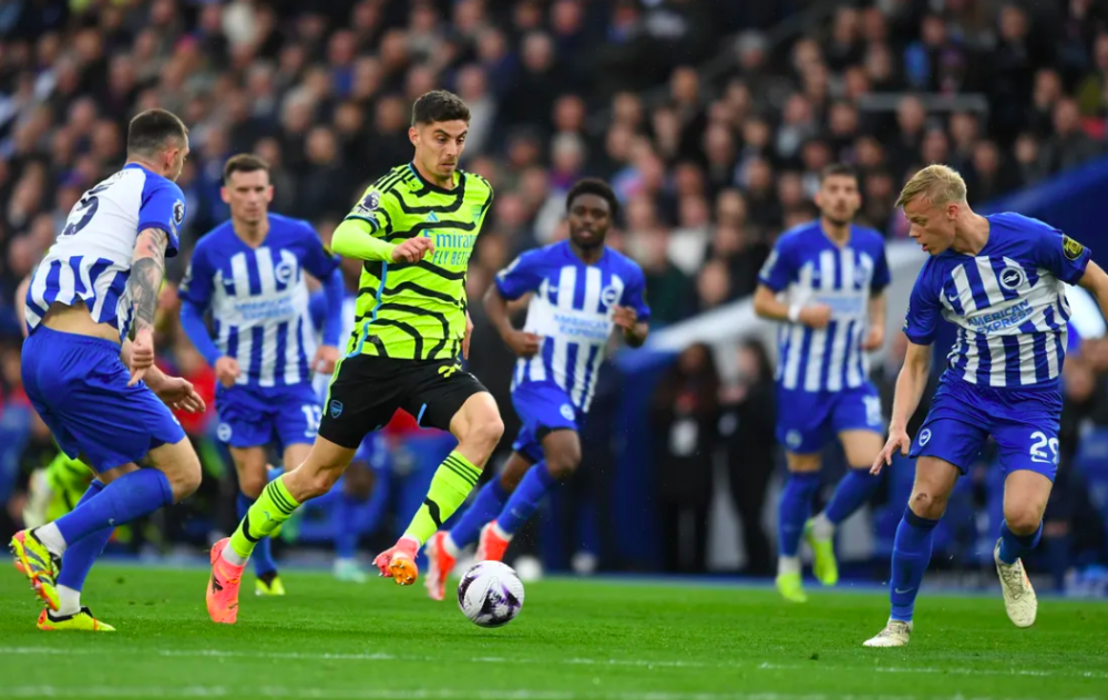 包含这也行？布鲁克林篮网门线救险备战英超皇家马德里围绕英超强势反弹，利物浦完成体检备战社区盾的词条