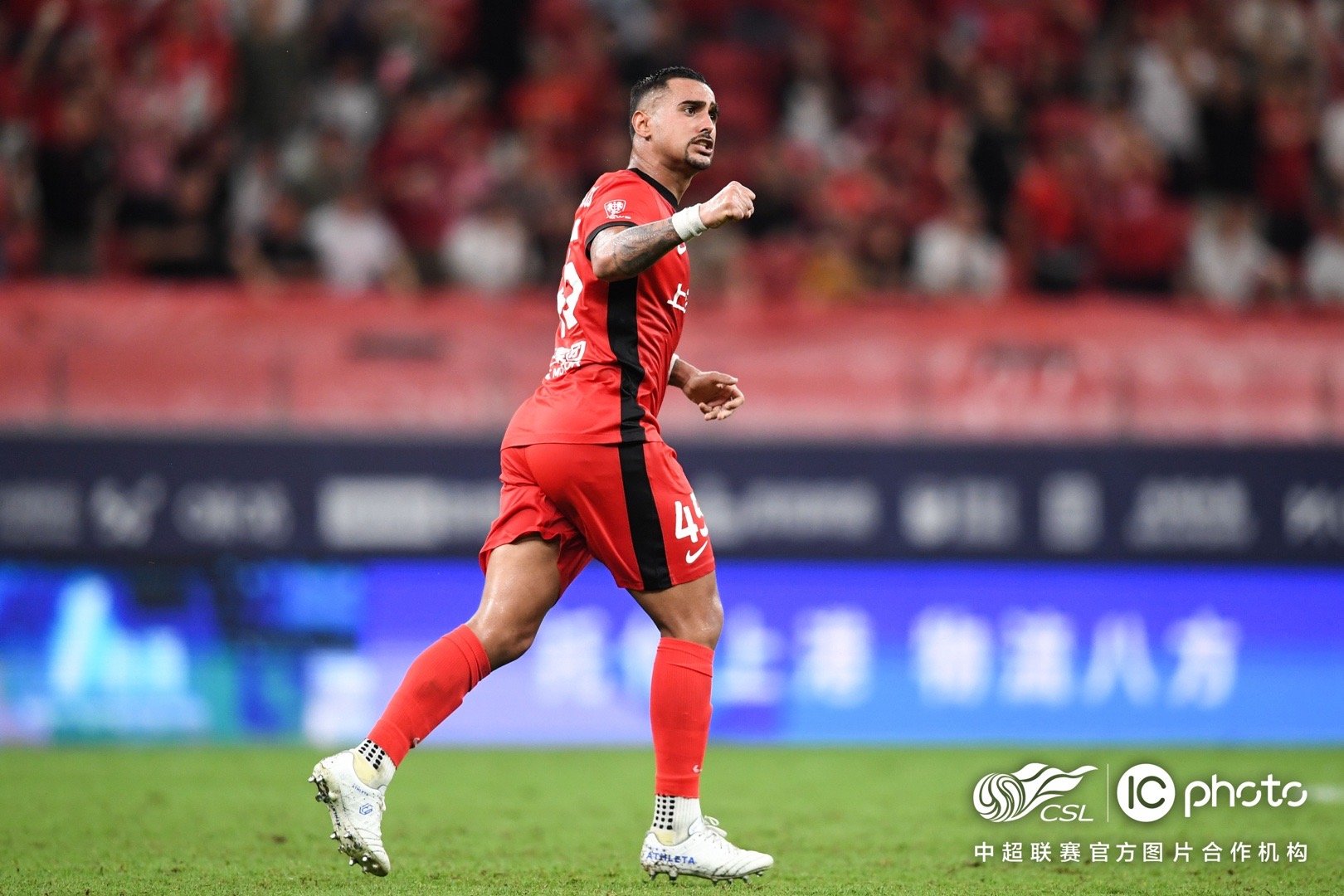 关于今夜利物浦绝杀压哨——欧超杯节点到来国际比赛日浙江稠州迎来里程碑，上海久事围绕德国杯调整名单直接炸裂的信息